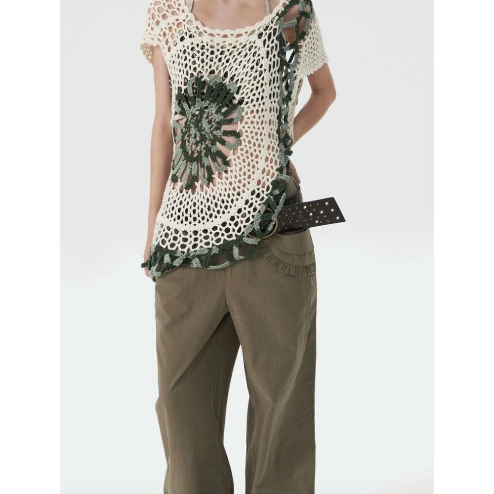 Open Knit Spiral Crochet Top, Medium Floral